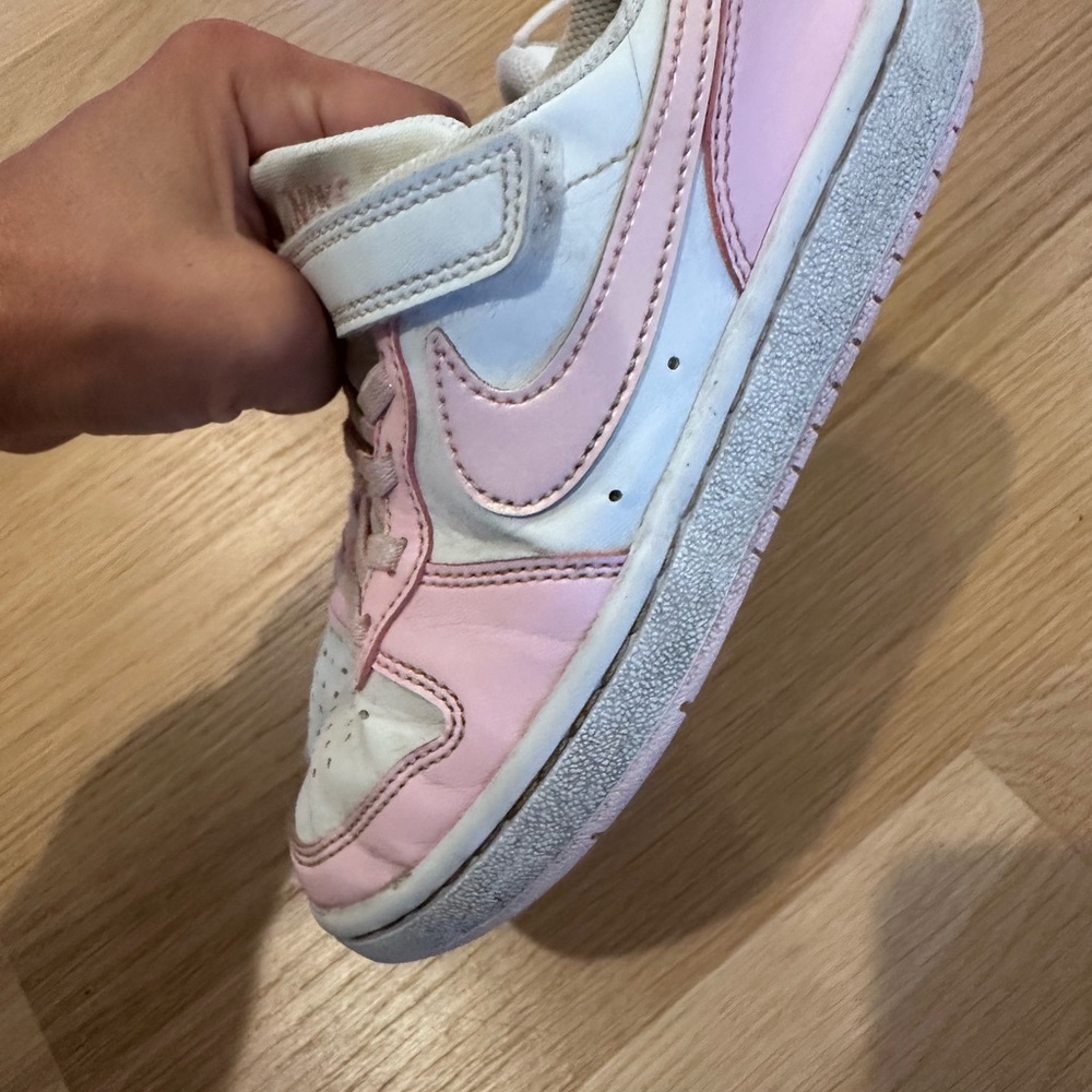 Toddler girls Nike sneakers - Picture 6 of 7